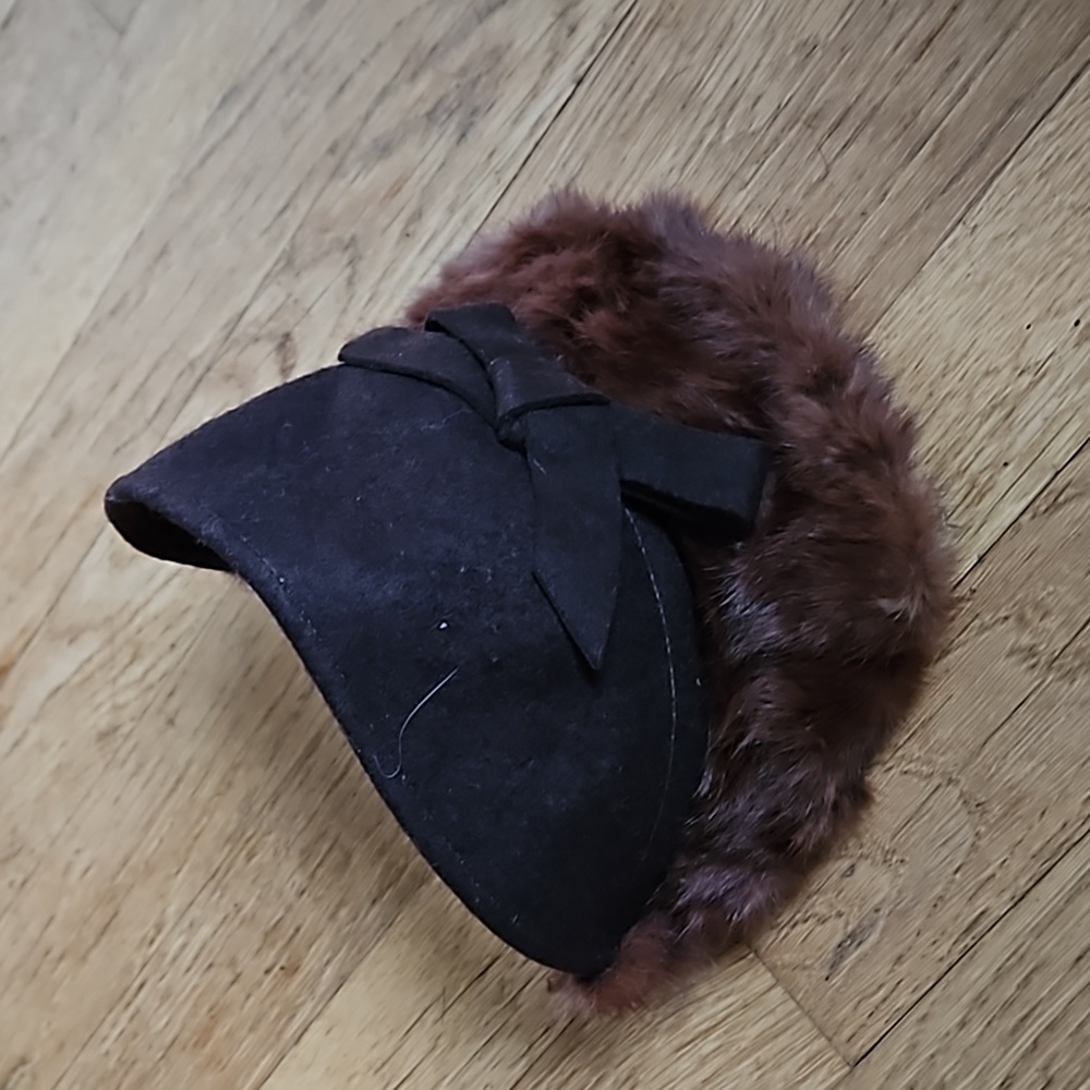 Vintage wool and rabbit visor hat - Picture 4 of 7